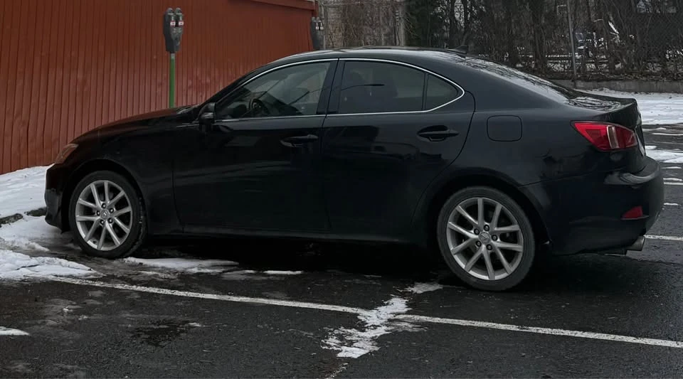 2011 Lexus IS 2nd Gen - Image 3 of 5