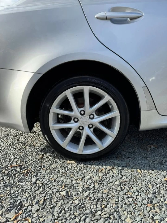 2011 Lexus IS 2nd Gen - Image 5 of 20