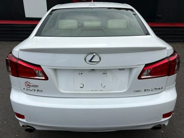 2011 Lexus IS 2nd Gen - Image 4 of 16