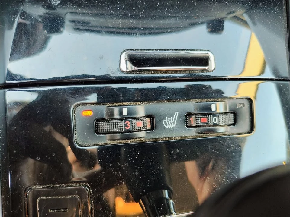 2011 Lexus IS 2nd Gen - Image 14 of 17