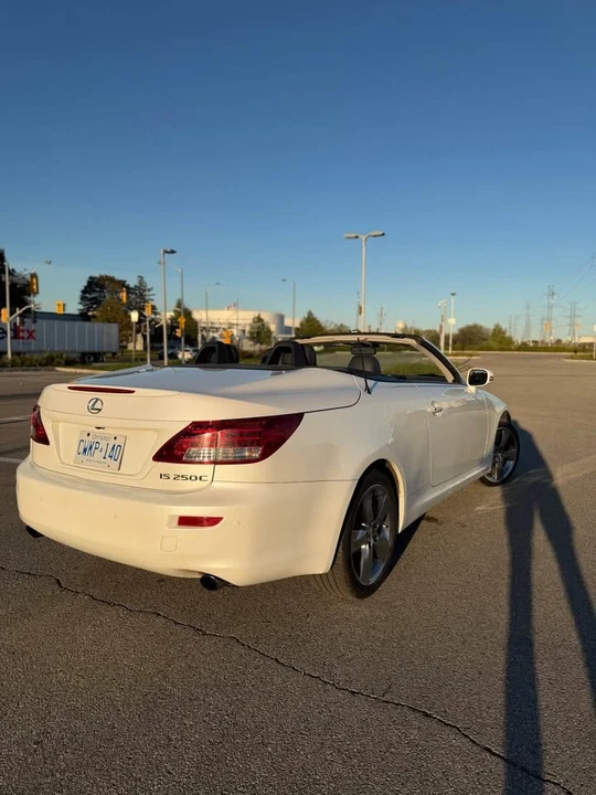 2011 Lexus IS 2nd Gen - Image 10 of 19