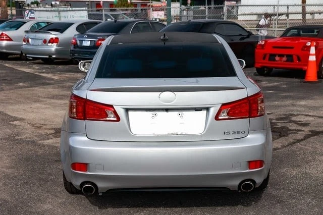 2011 Lexus IS 2nd Gen - Image 5 of 14