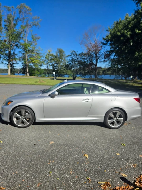 2011 Lexus IS 2nd Gen - Image 7 of 20