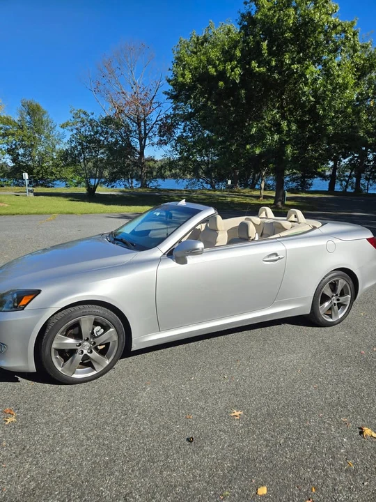 2011 Lexus IS 2nd Gen - Image 2 of 20