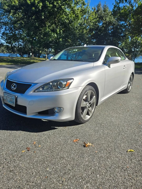 2011 Lexus IS 2nd Gen - Image 6 of 20