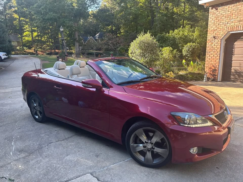 2011 Lexus IS 2nd Gen - Image 5 of 20