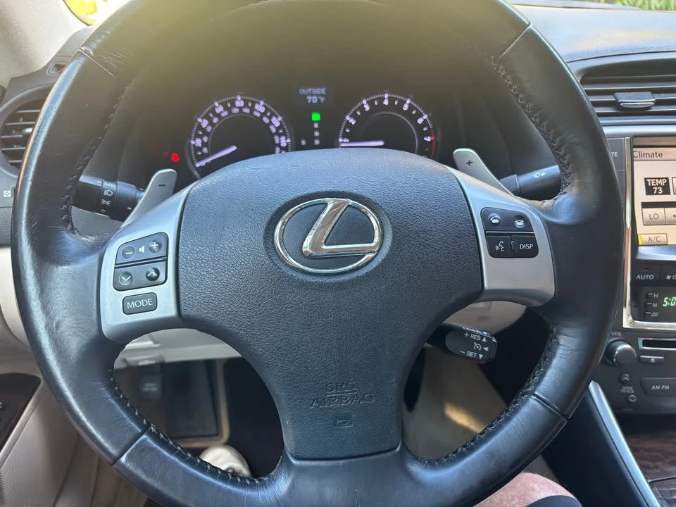 2011 Lexus IS 2nd Gen - Image 12 of 20