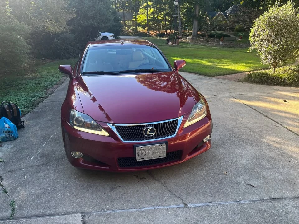 2011 Lexus IS 2nd Gen - Image 3 of 20