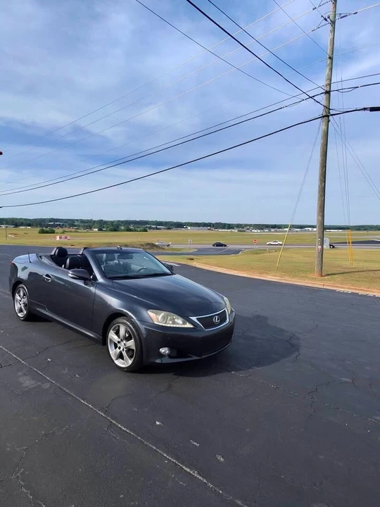 2011 Lexus IS 2nd Gen - Image 11 of 15