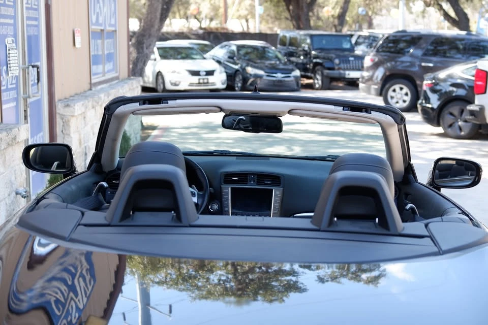 2011 Lexus IS 2nd Gen - Image 16 of 20