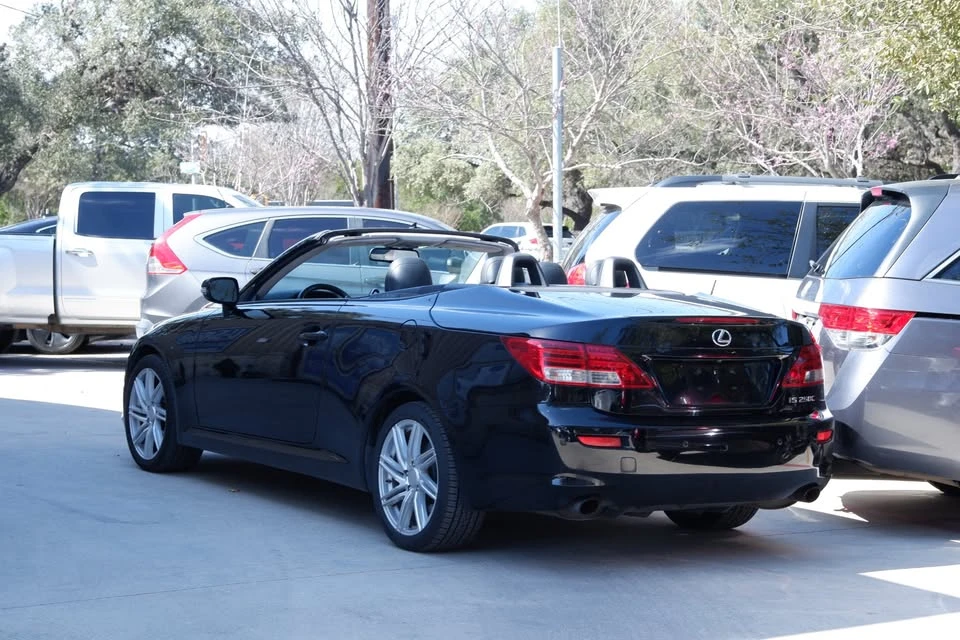 2011 Lexus IS 2nd Gen - Image 10 of 20
