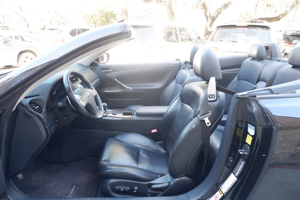 2011 Lexus IS 2nd Gen - Image 19 of 20