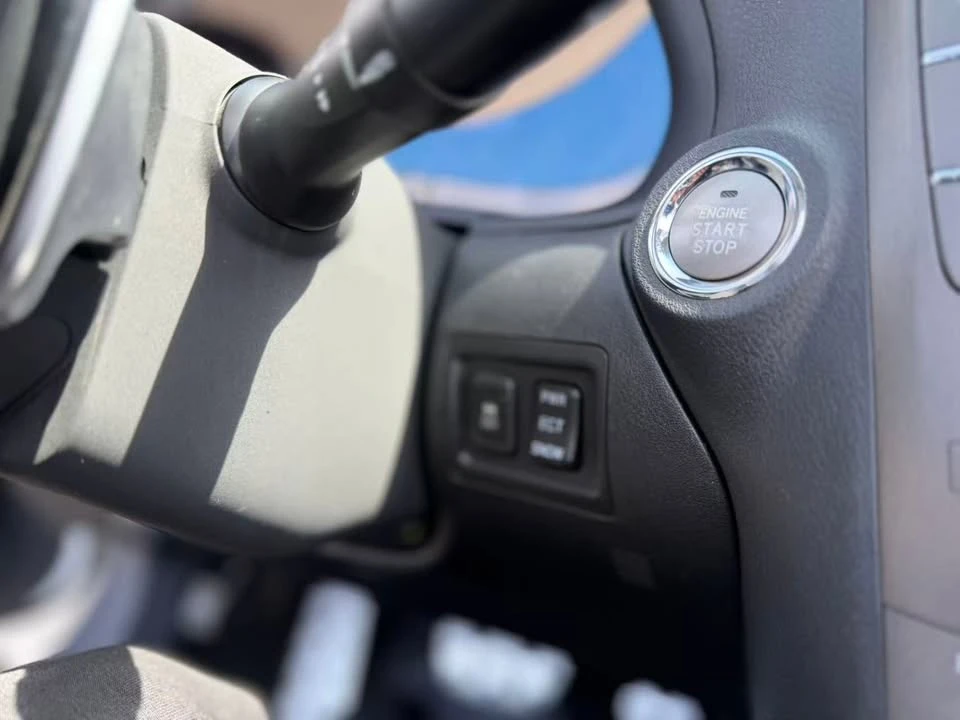 2011 Lexus IS 2nd Gen - Image 13 of 14