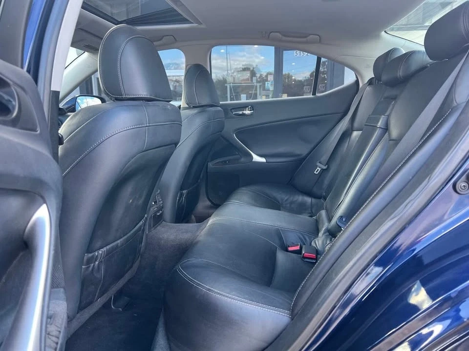 2011 Lexus IS 2nd Gen - Image 16 of 20
