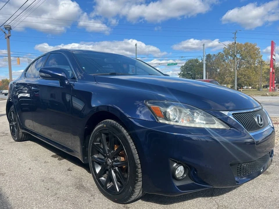 2011 Lexus IS 2nd Gen - Image 3 of 20