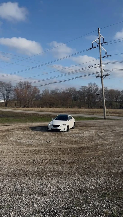 2011 Lexus IS 2nd Gen - Image 3 of 13