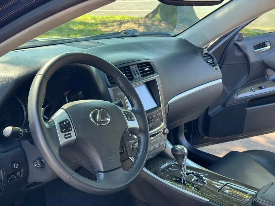 2011 Lexus IS 2nd Gen - Image 11 of 14