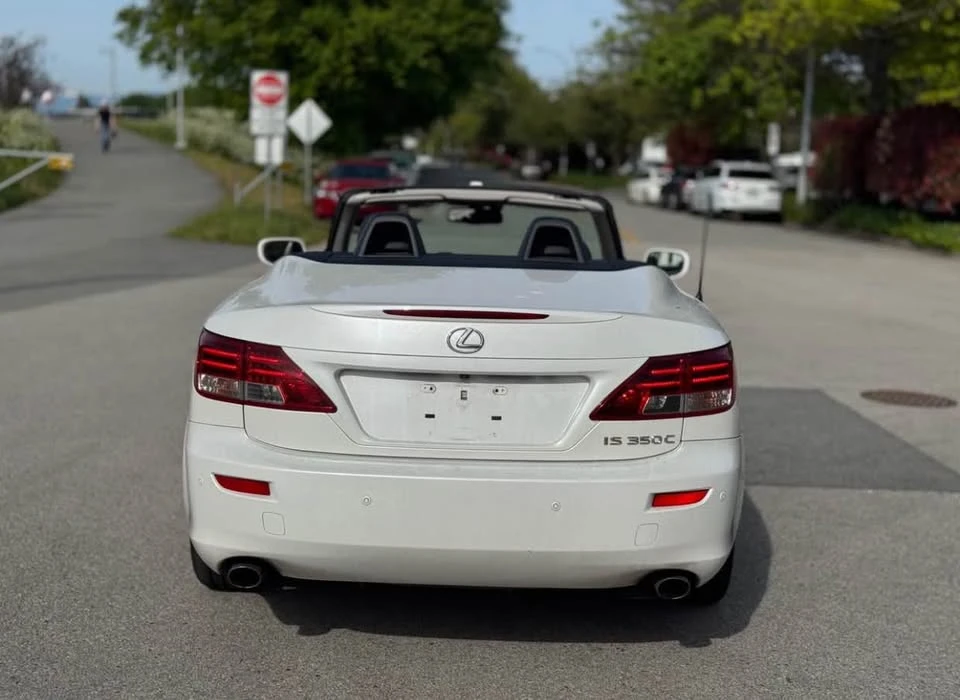 2011 Lexus IS 2nd Gen - Image 4 of 15