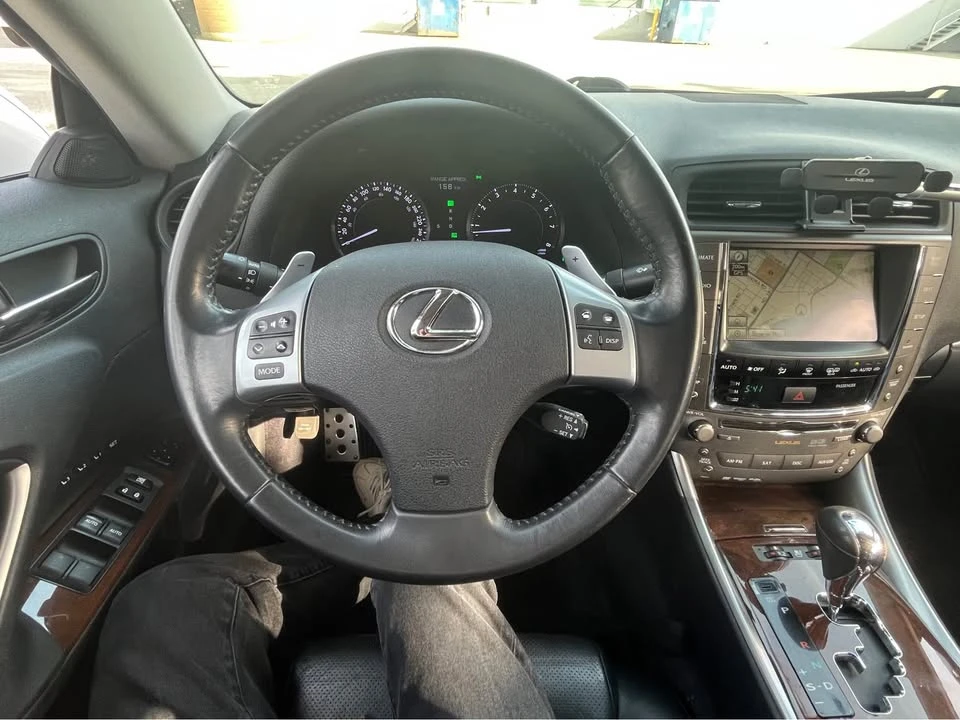 2011 Lexus IS 2nd Gen - Image 9 of 16