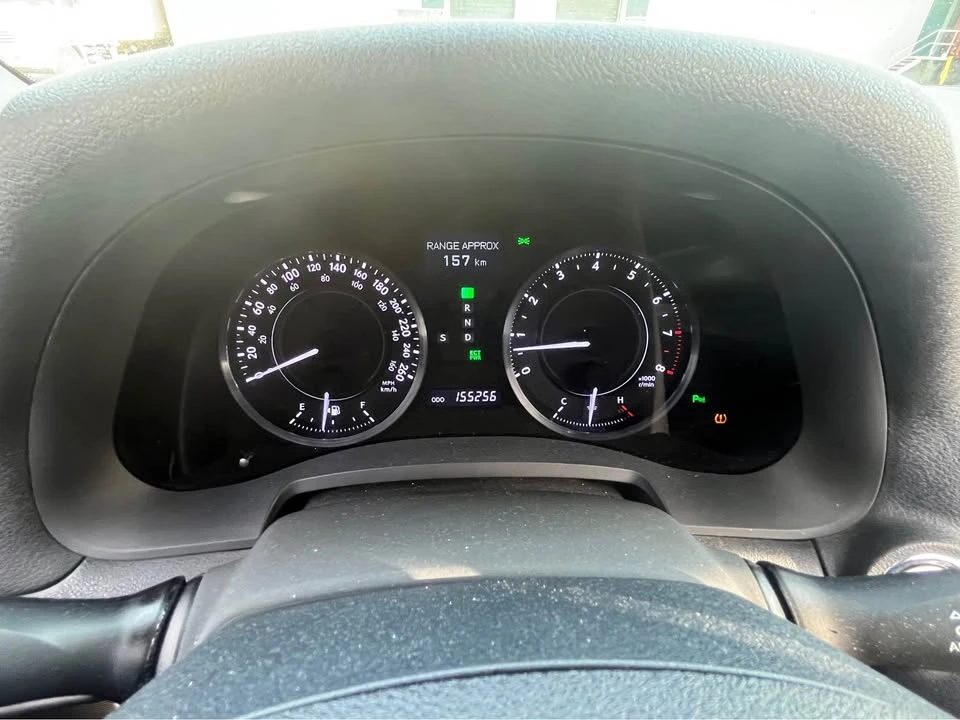 2011 Lexus IS 2nd Gen - Image 12 of 16