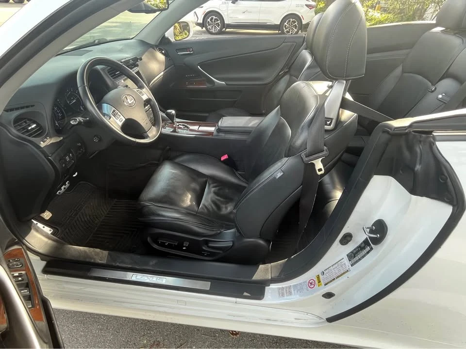 2011 Lexus IS 2nd Gen - Image 16 of 16