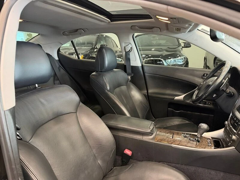 2011 Lexus IS 2nd Gen - Image 8 of 8