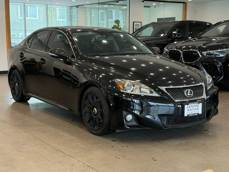 2011 Lexus IS 2nd Gen - Image 2 of 8