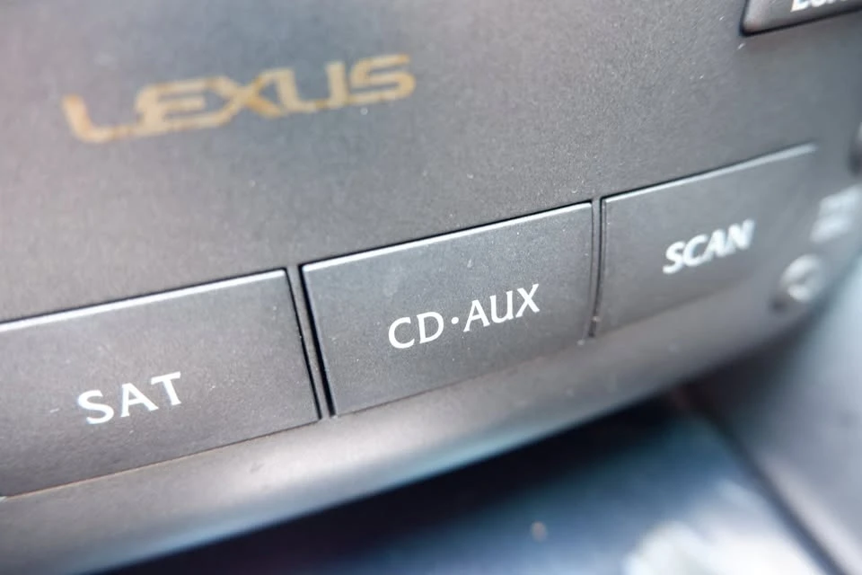 2011 Lexus IS 2nd Gen - Image 12 of 18
