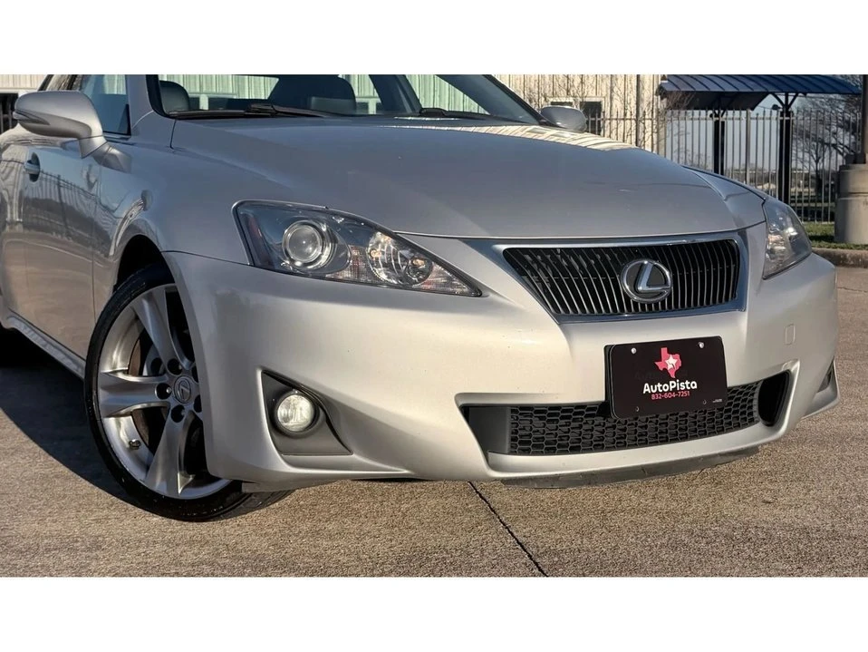 2011 Lexus IS 2nd Gen - Image 11 of 20