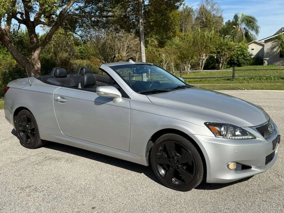 2011 Lexus IS 3rd Gen - Image 2 of 17