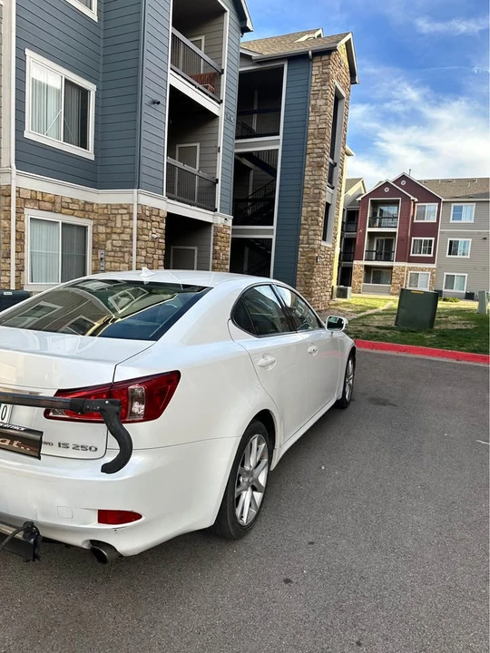2011 Lexus IS 2nd Gen - Image 4 of 11