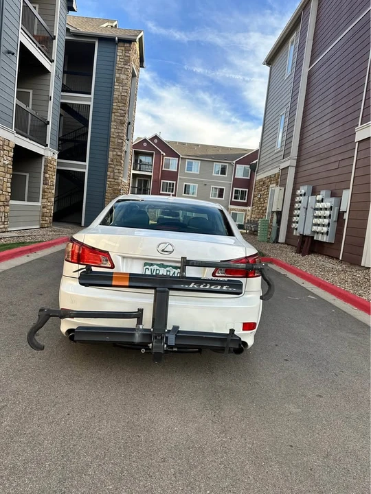 2011 Lexus IS 2nd Gen - Image 5 of 11