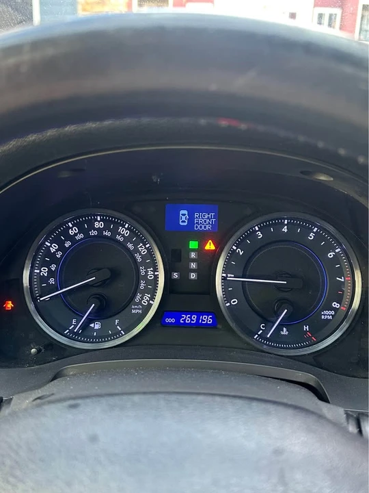2011 Lexus IS 2nd Gen - Image 11 of 11