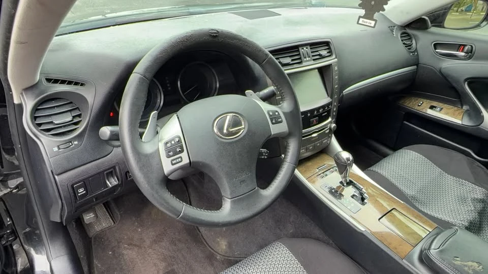 2011 Lexus IS 2nd Gen - Image 9 of 16