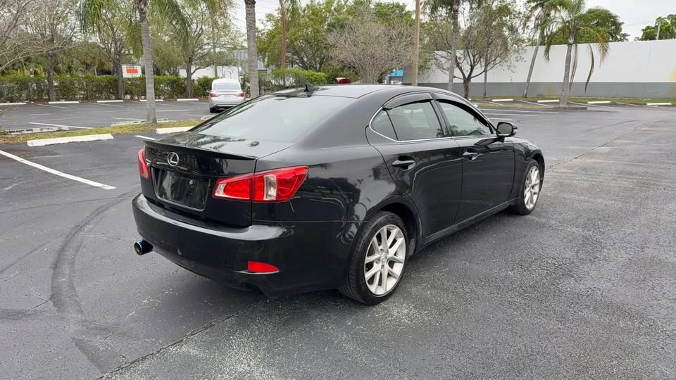 2011 Lexus IS 2nd Gen - Image 6 of 16