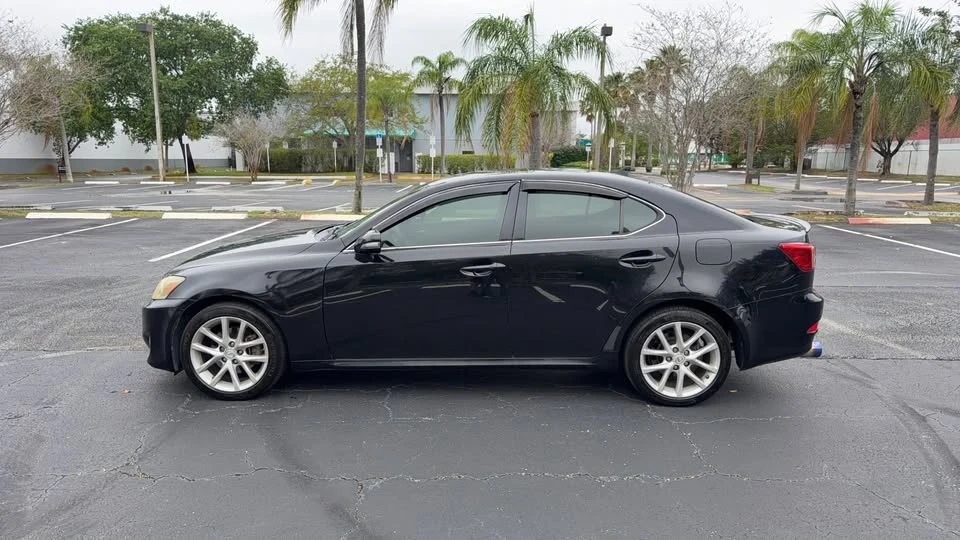 2011 Lexus IS 2nd Gen - Image 3 of 16