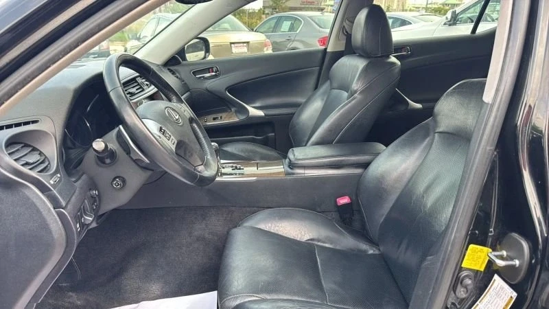2011 Lexus IS 2nd Gen - Image 10 of 16