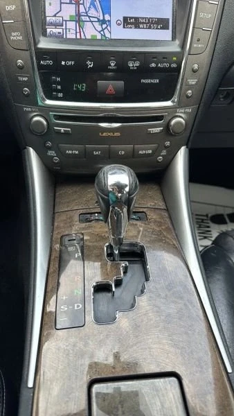 2011 Lexus IS 2nd Gen - Image 13 of 16