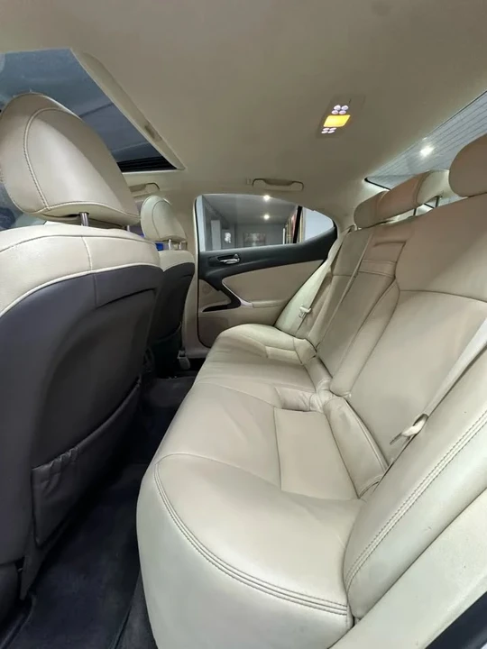2011 Lexus IS 2nd Gen - Image 13 of 20