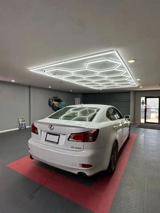 2011 Lexus IS 2nd Gen - Image 6 of 20