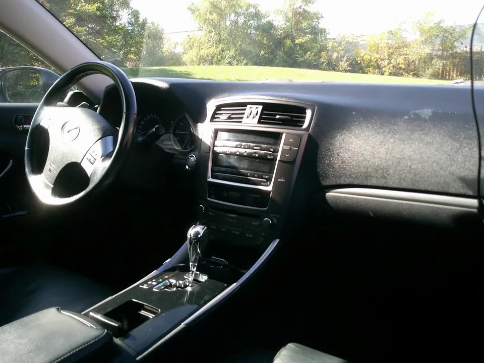 2011 Lexus IS 2nd Gen - Image 9 of 15