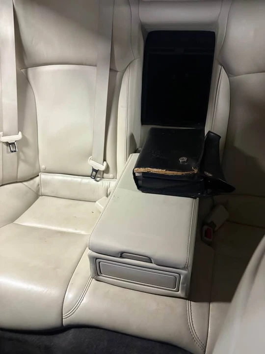 2011 Lexus IS 2nd Gen - Image 10 of 10
