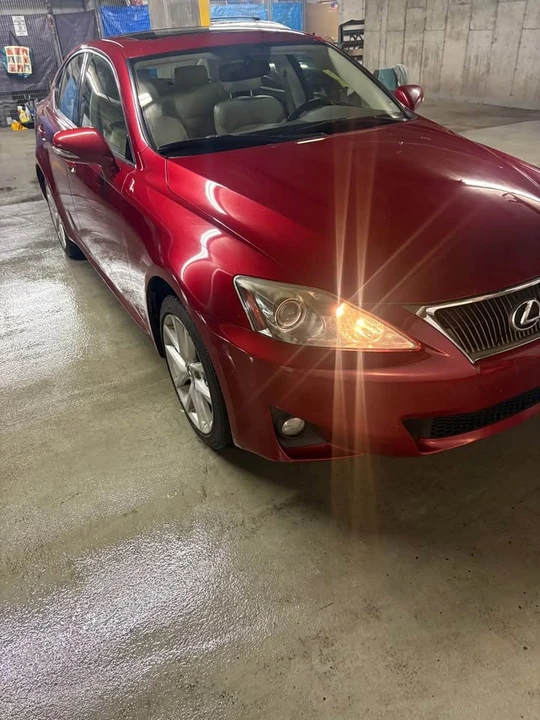 2011 Lexus IS 2nd Gen - Image 4 of 10