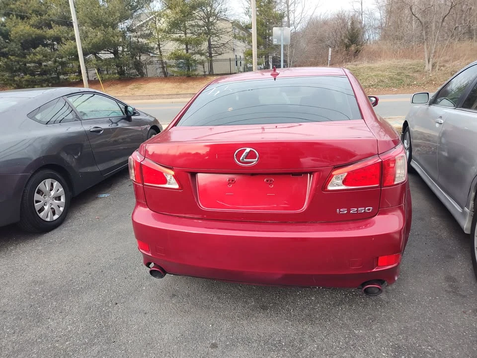 2011 Lexus IS 2nd Gen - Image 3 of 6