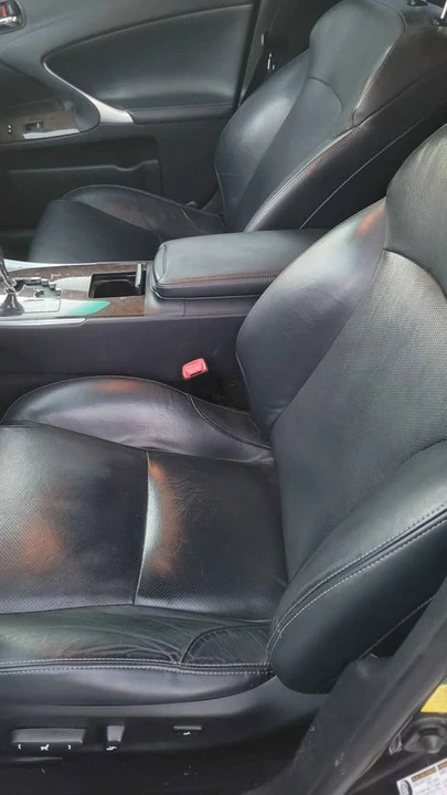 2011 Lexus IS 2nd Gen - Image 10 of 11