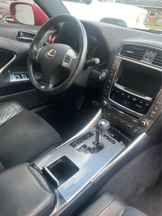 2011 Lexus IS 2nd Gen - Image 5 of 6
