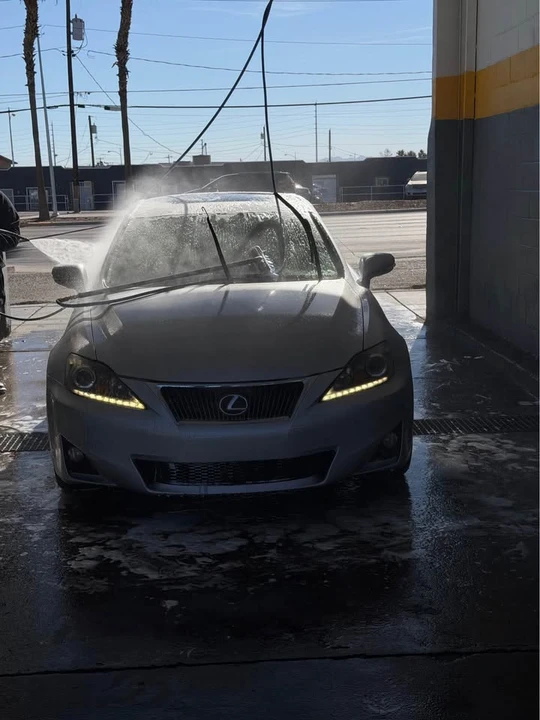 2011 Lexus IS 2nd Gen - Image 4 of 4