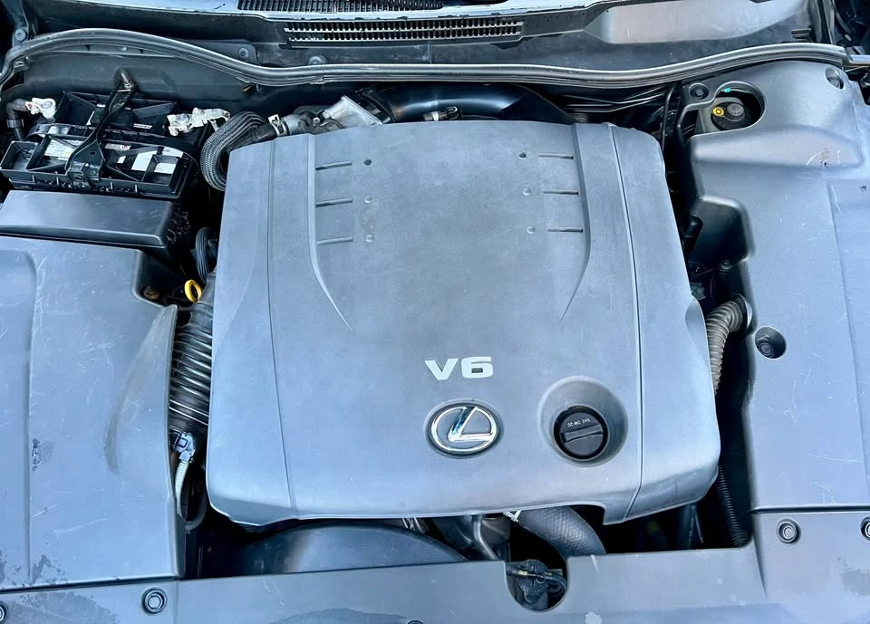 2011 Lexus IS 2nd Gen - Image 16 of 20