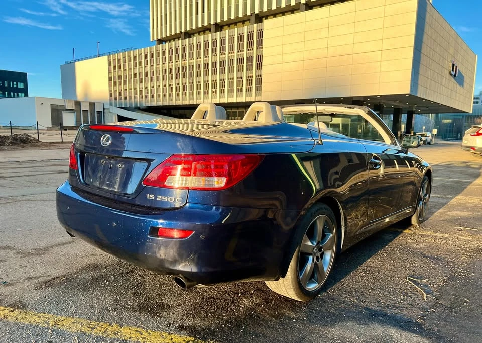 2011 Lexus IS 2nd Gen - Image 5 of 20