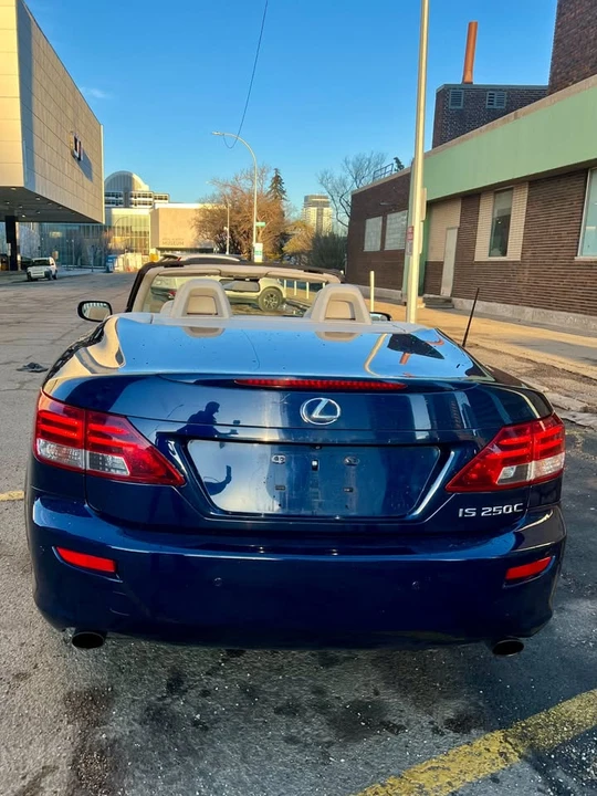 2011 Lexus IS 2nd Gen - Image 4 of 20